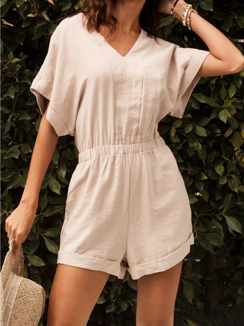 Malai Amalie Women’s Medium Romper Beige Cuffed Shorts Pockets Open Tie Back